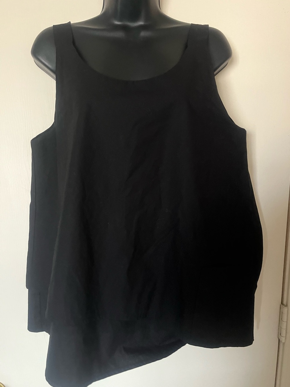 FH Clothing Co Black Women's Sleeveless Scoop Neck Top